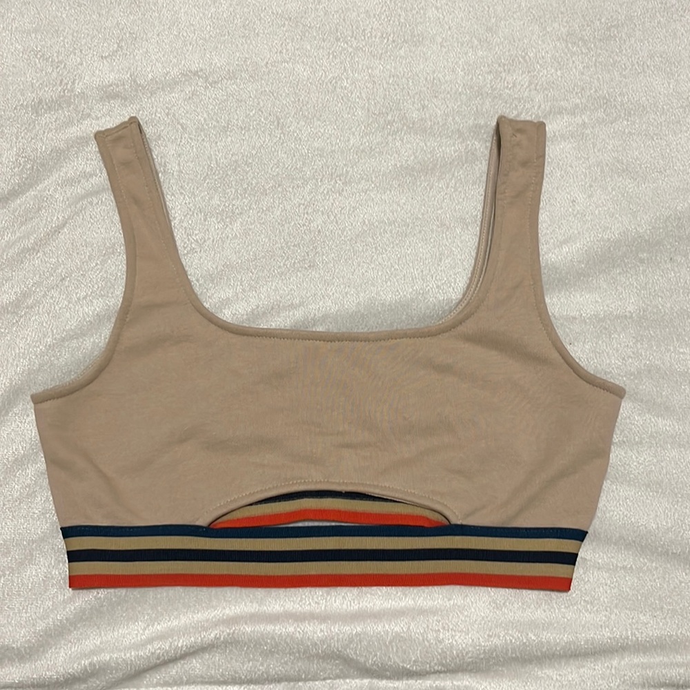 Cute Bra Top With Keyhole Cut Out
